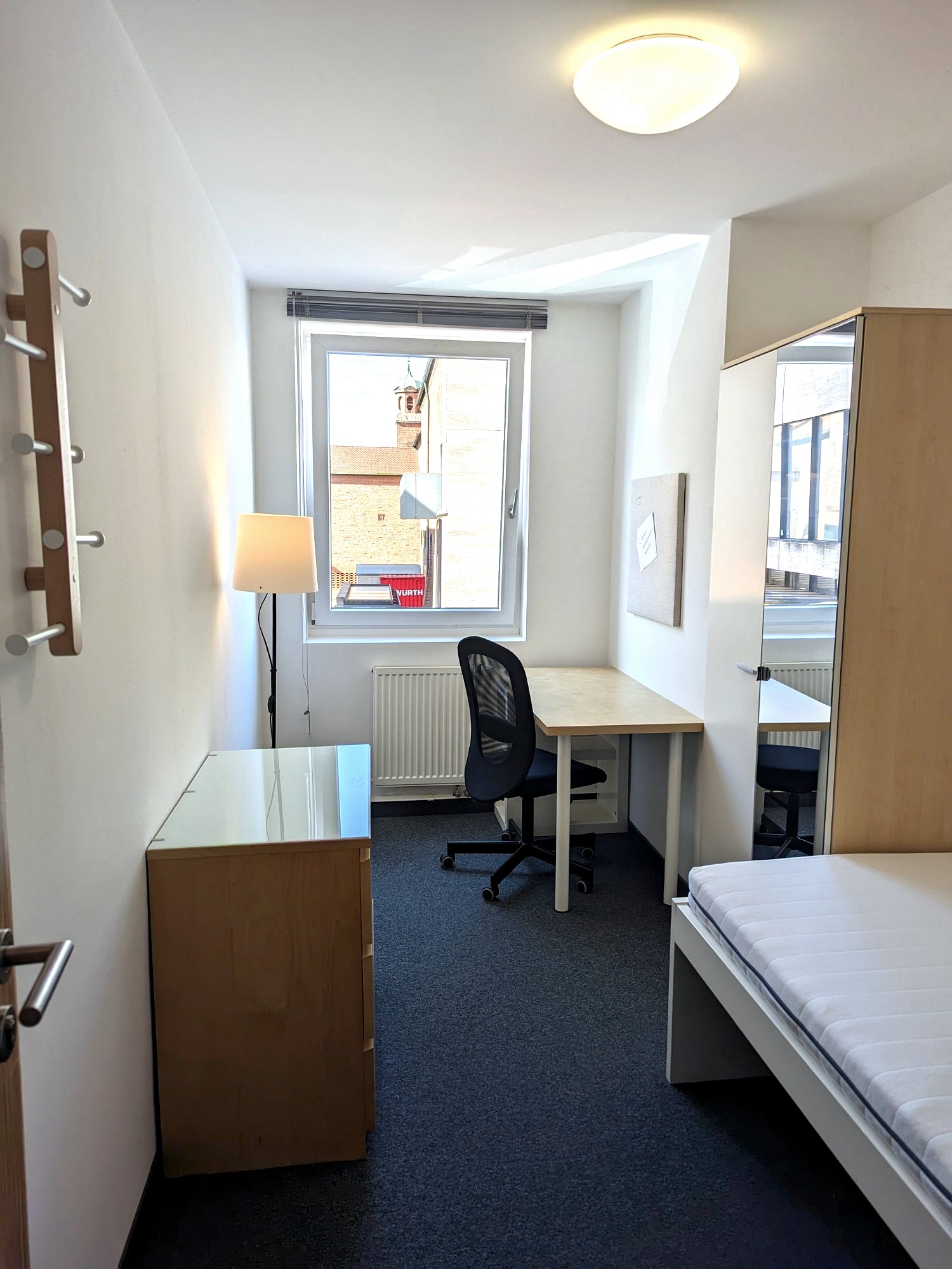 Möbliertes Zimmer 6